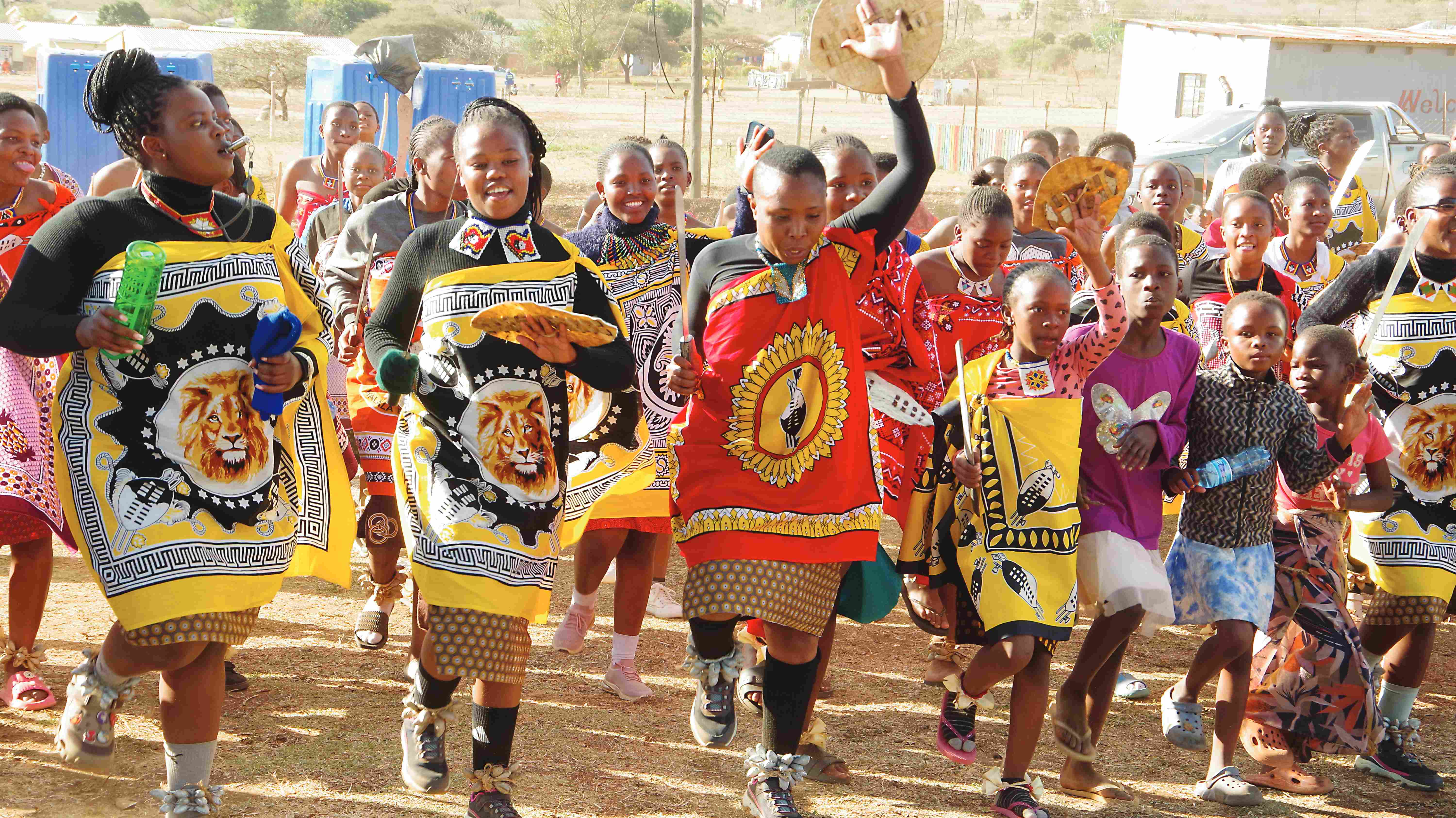 Selected Imbali giving lessons to emakhosatana, tindvuna and emagabazi from all imiphakatsi under the Lubombo Region during the training session.